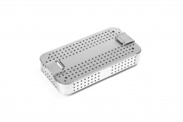 Контейнер перфорированный с крышкой и замком КПрК-500х260х175 (500х260х175 мм) (нерж.ст)